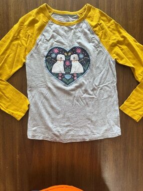 Mini Boden/Johnnie B Raglan Long-Sleeve Top with Dog Heart Graphic - Yellow/Gray